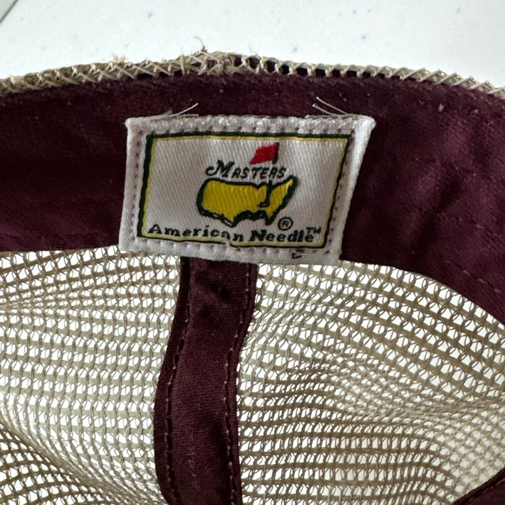 Mens 2019 Masters hat, Tiger Woods was the winner! Hard to find, features Bridge - Picture 11 of 11